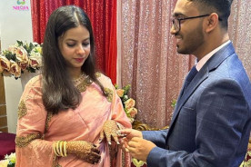 আরিফ – সানা দম্পতিকে নিলুফা ম্যারেজ মিডিয়ার পক্ষ থেকে হাজারো গোলাপের স্নিগ্ধ শুভেচ্ছা